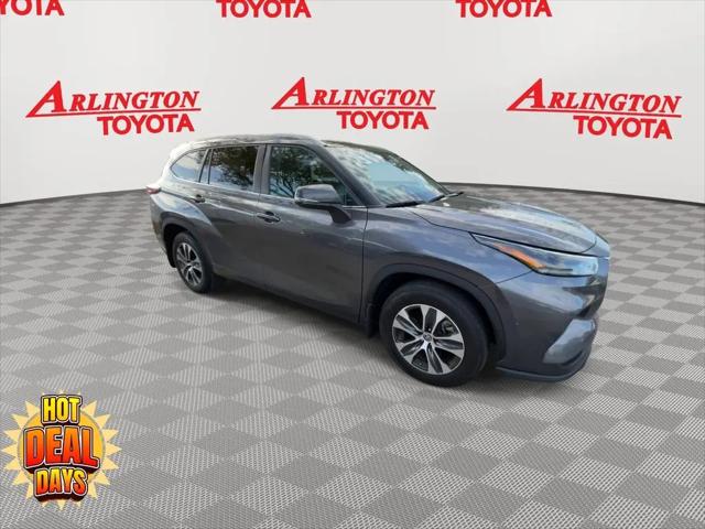 2024 Toyota Highlander XLE