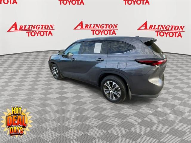 2024 Toyota Highlander XLE