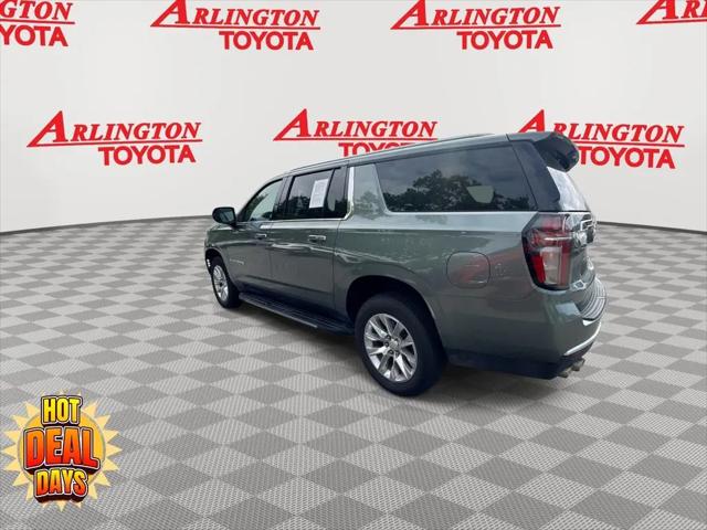 2023 Chevrolet Suburban 4WD Premier