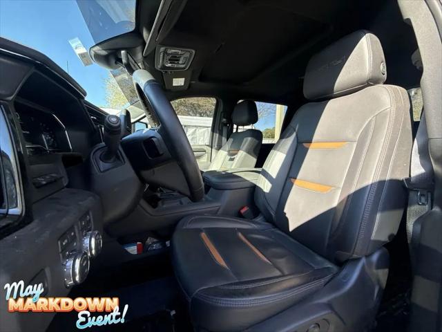 2025 GMC Sierra 2500HD 4WD Crew Cab Standard Bed AT4