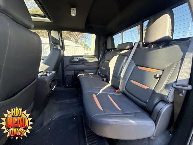 2025 GMC Sierra 2500HD 4WD Crew Cab Standard Bed AT4
