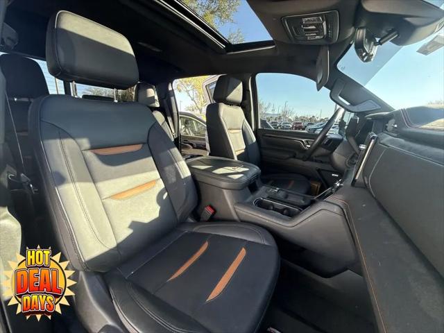 2025 GMC Sierra 2500HD 4WD Crew Cab Standard Bed AT4