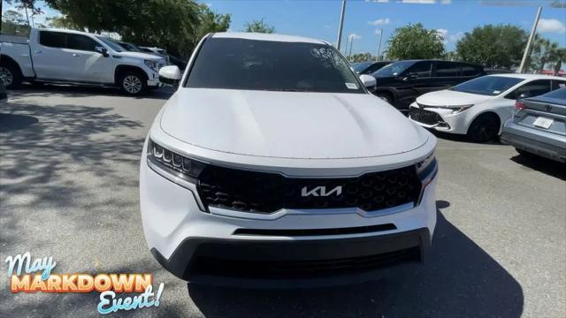 2023 Kia Sorento LX
