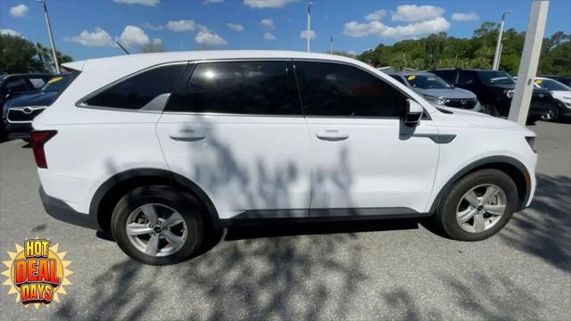 2023 Kia Sorento LX