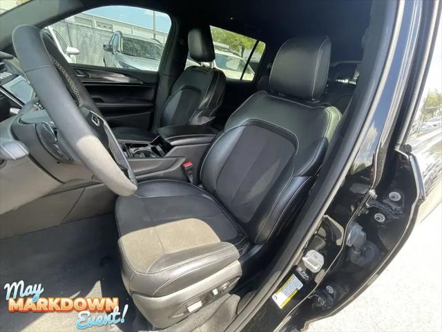 2023 Jeep Grand Cherokee L Altitude 4x4