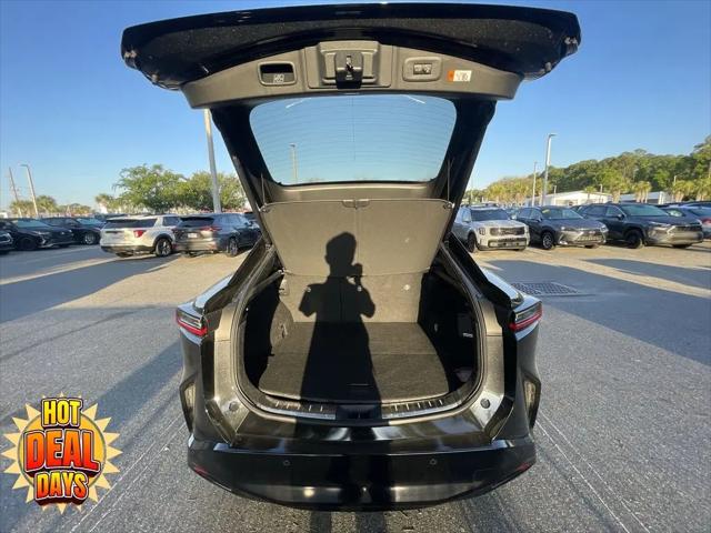 2024 Lexus 300 Premium