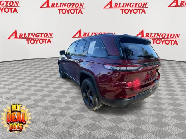 2023 Jeep Grand Cherokee Altitude 4x2
