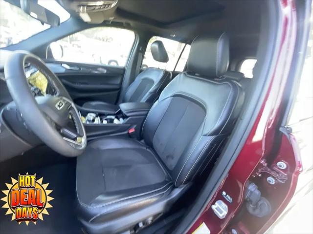 2023 Jeep Grand Cherokee Altitude 4x2