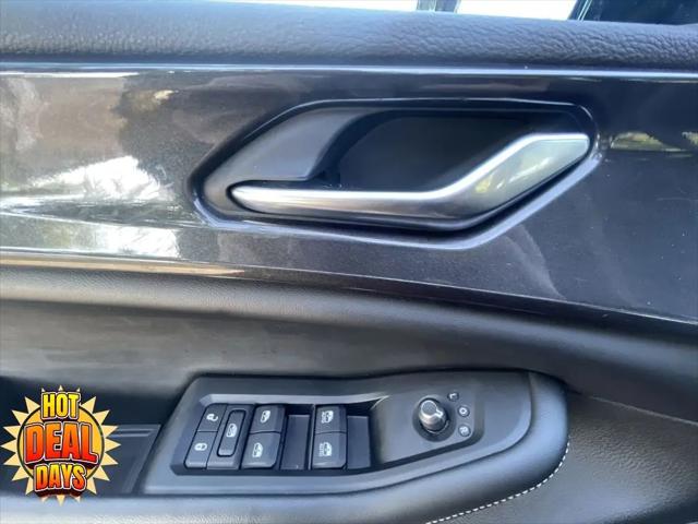 2023 Jeep Grand Cherokee Altitude 4x2