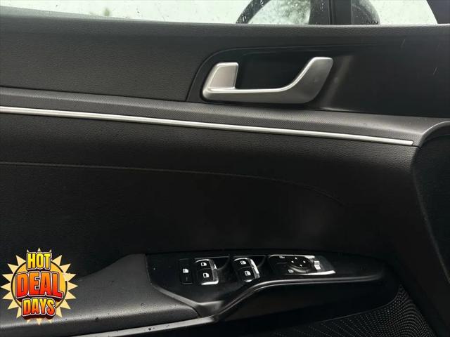 2022 Kia K5 GT-Line