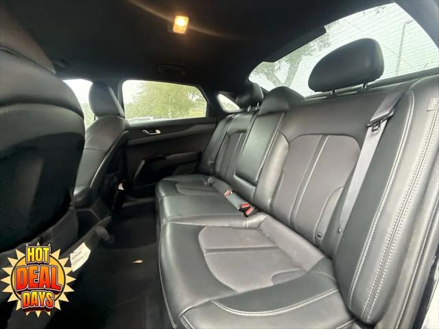 2022 Kia K5 GT-Line