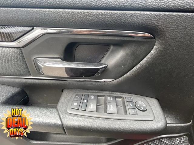 2022 Ram 1500 Big Horn Crew Cab 4x4 5'7" Box