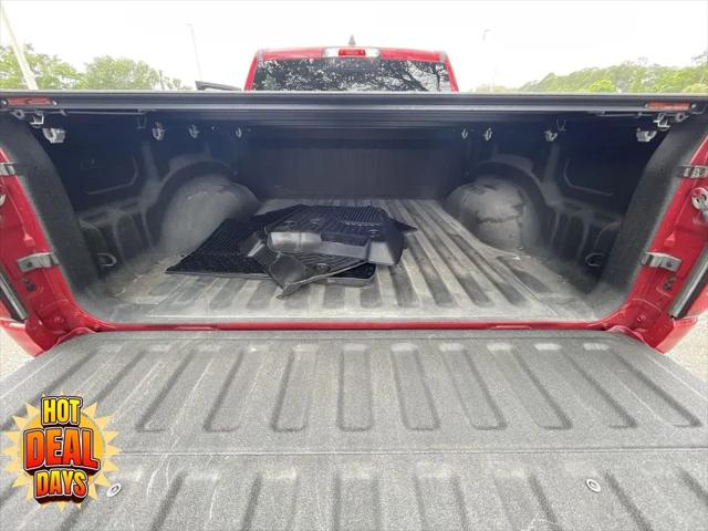 2022 Ram 1500 Big Horn Crew Cab 4x4 5'7" Box