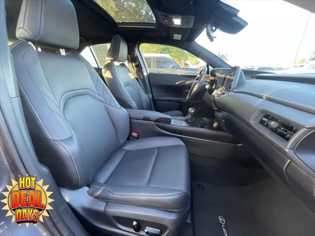 2024 Lexus UX 250h F SPORT Design