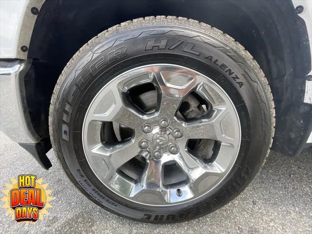 2022 Ram 1500 Big Horn Crew Cab 4x4 5'7" Box