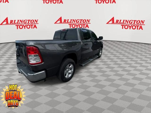 2023 Ram 1500 Big Horn Crew Cab 4x2 5'7" Box