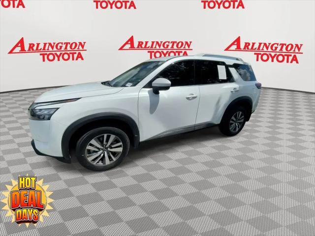 2025 Nissan Pathfinder SL FWD