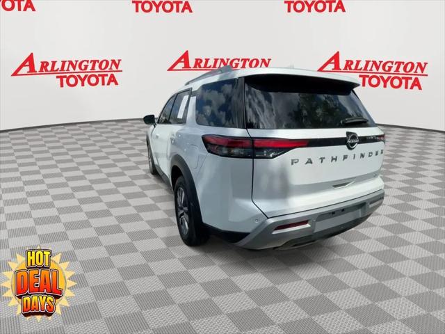 2025 Nissan Pathfinder SL FWD