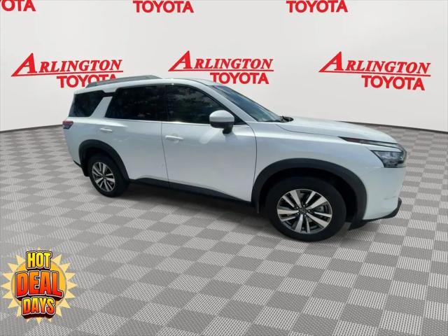 2025 Nissan Pathfinder SL FWD