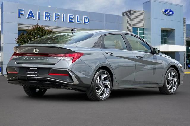 2025 Hyundai Elantra Hybrid SEL Sport