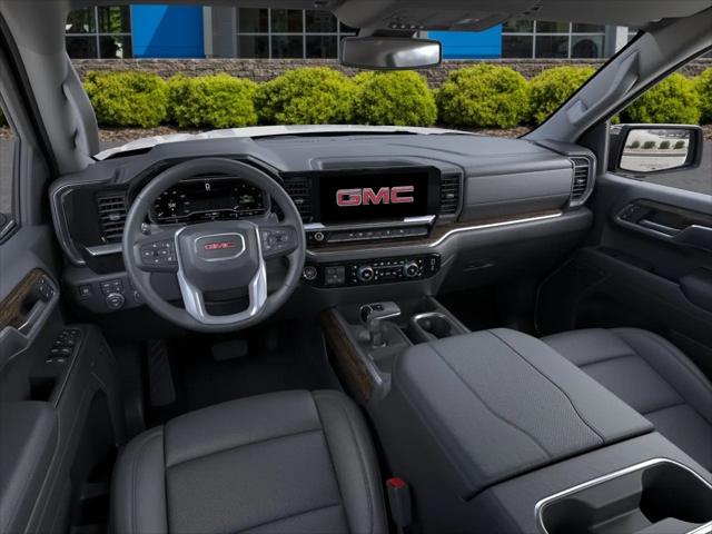 2026 GMC Sierra 1500 Crew Cab, Short Bed, SLT, 4WD