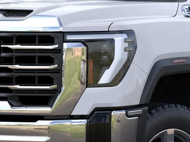 2026 GMC Sierra 2500HD Crew Cab, Standard Bed, SLE, 4WD