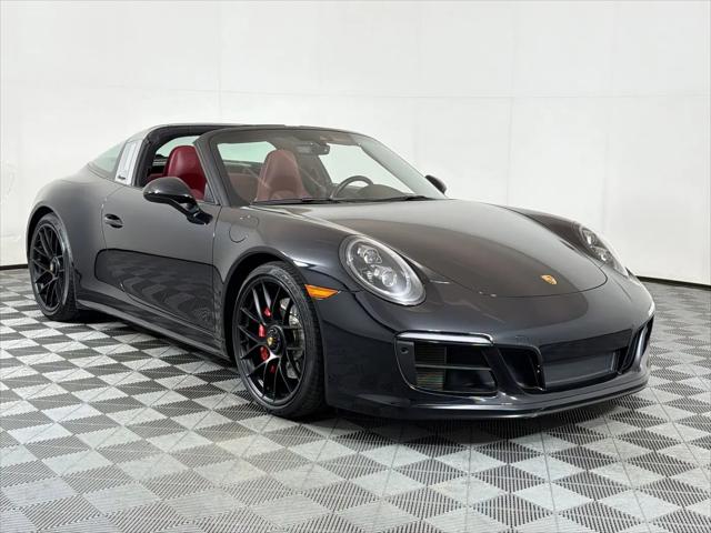 2019 Porsche 911 Targa 4 GTS
