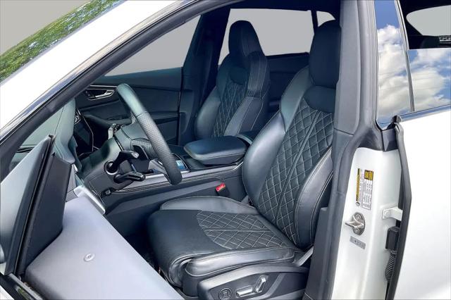 2024 Audi SQ8 Premium Plus 4.0 TFSI quattro