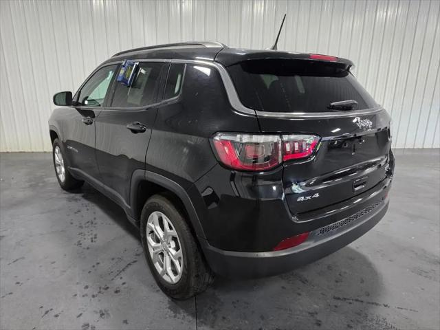 2024 Jeep Compass Latitude 4x4