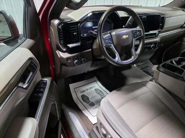 2024 Chevrolet Silverado 1500 4WD Crew Cab Standard Bed LT