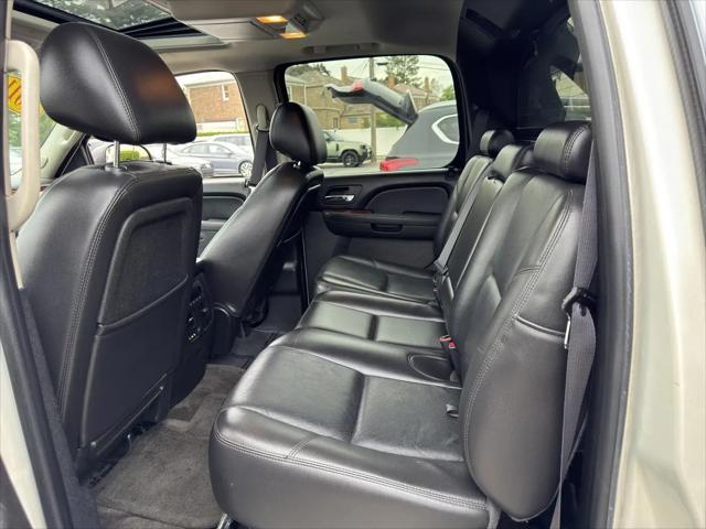 2011 Chevrolet Avalanche LTZ
