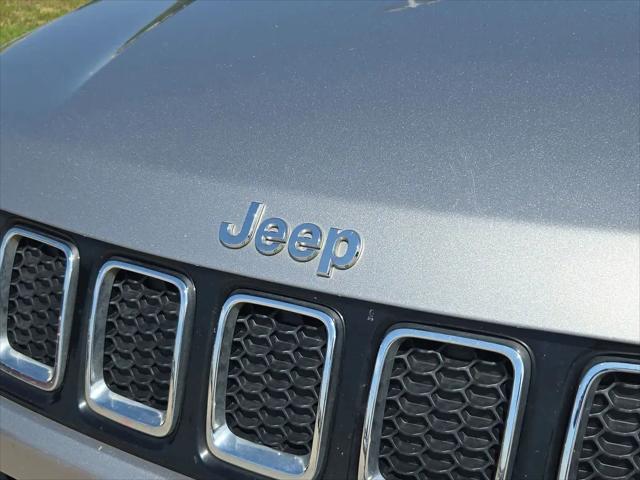 2017 Jeep Compass Latitude FWD