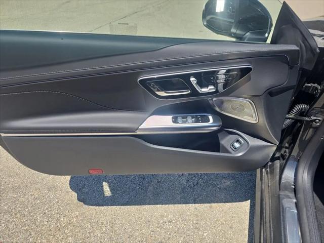 2026 Mercedes-Benz E-CLASS E 300 CLE 300