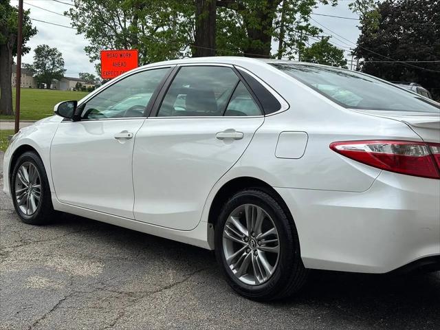 2015 Toyota Camry SE