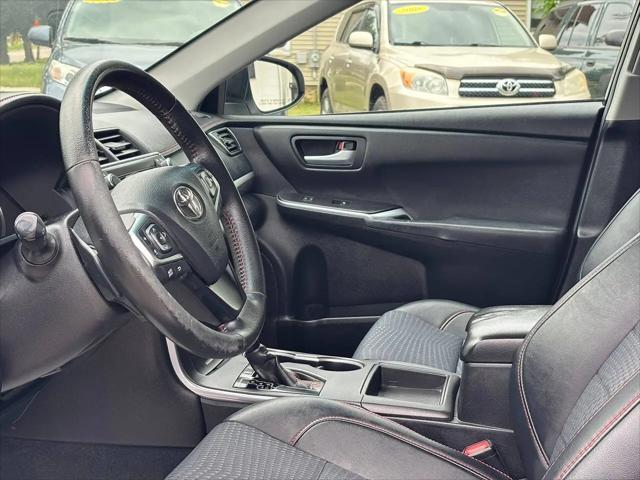 2015 Toyota Camry SE