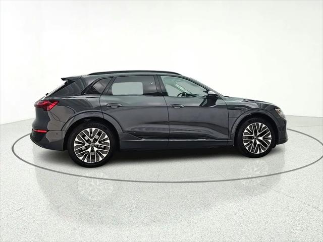 2024 Audi e-tron Premium Plus quattro