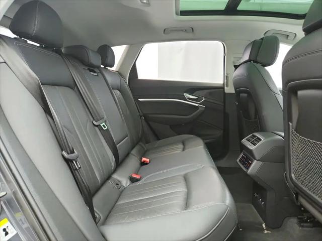 2024 Audi e-tron Premium Plus quattro