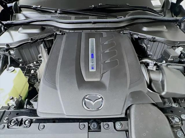 2025 Mazda X-90 Preferred Package
