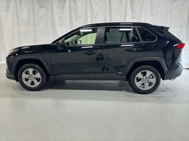 2025 Toyota RAV4 Hybrid LE