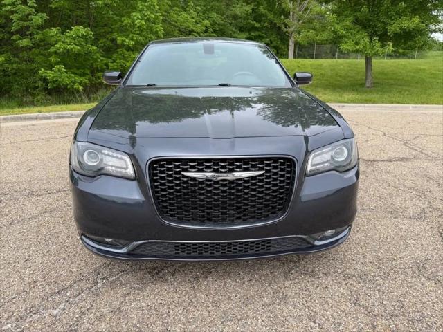 2016 Chrysler 300 300S