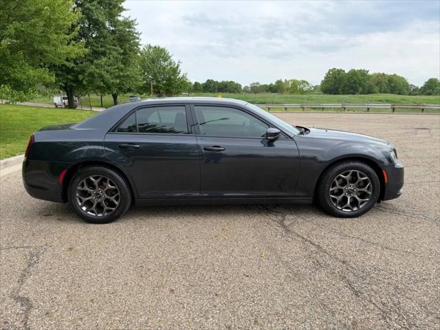 2016 Chrysler 300 300S