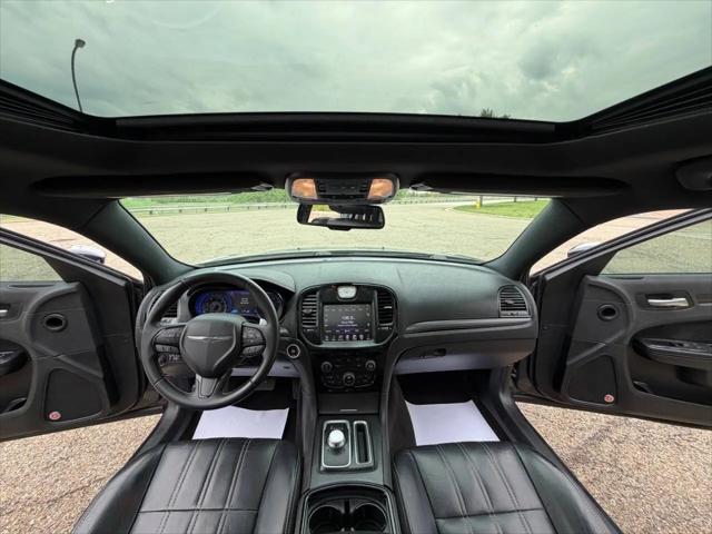 2016 Chrysler 300 300S