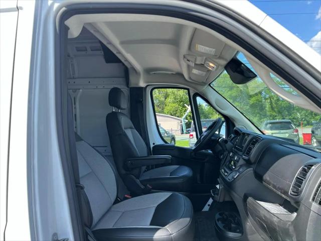 2026 Ram ProMaster 2500 Cargo Van Tradesman High Roof 159" WB w/Pass Seat