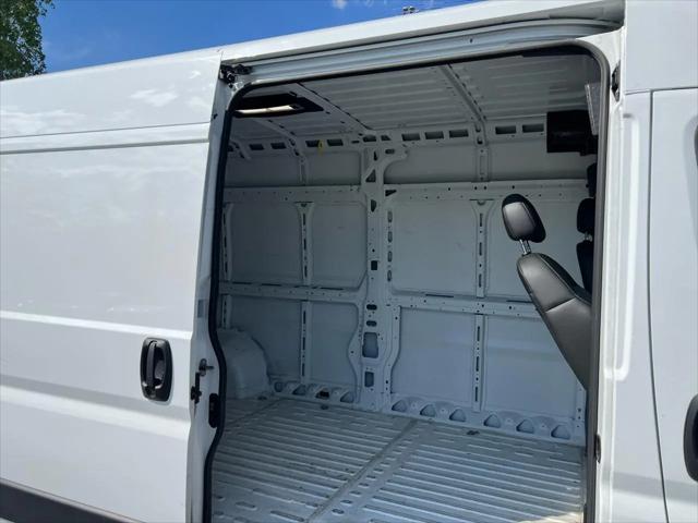 2026 Ram ProMaster 2500 Cargo Van Tradesman High Roof 159" WB w/Pass Seat