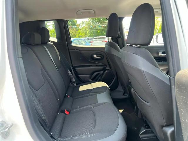 2023 Jeep Renegade Altitude 4x4