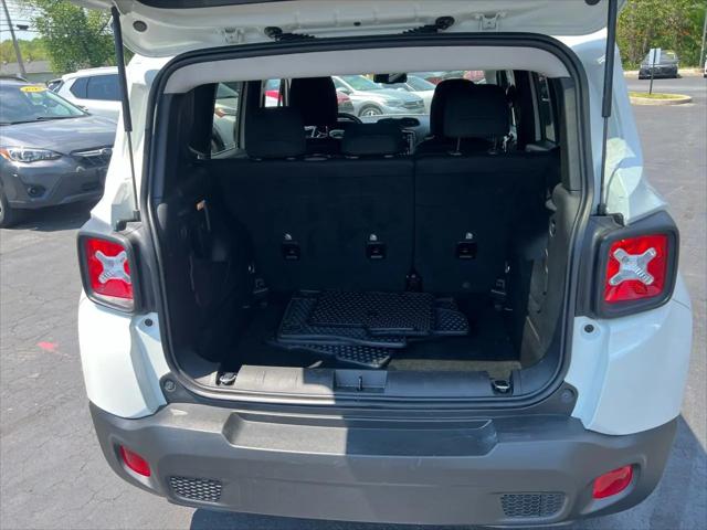 2023 Jeep Renegade Altitude 4x4