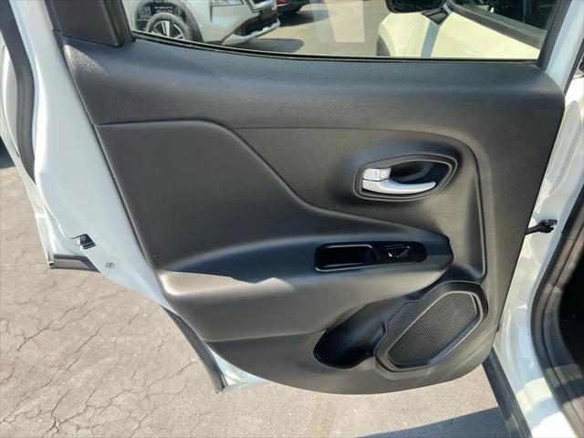 2023 Jeep Renegade Altitude 4x4