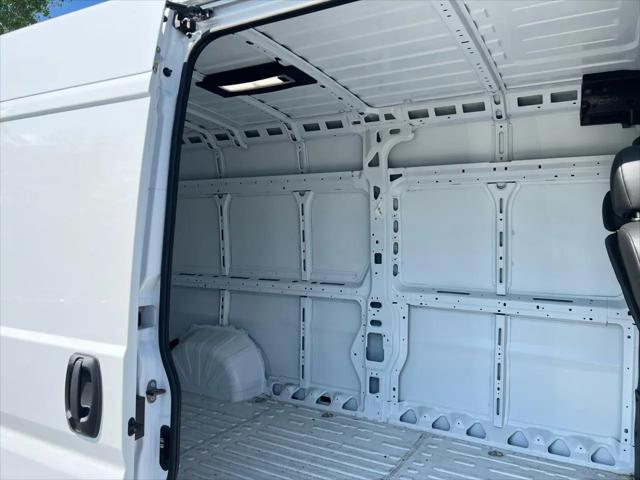 2026 Ram ProMaster 2500 Cargo Van Tradesman High Roof 159" WB w/Pass Seat