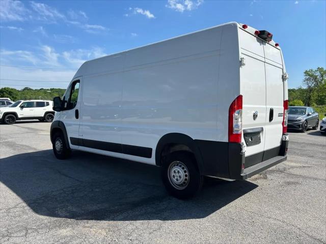 2026 Ram ProMaster 2500 Cargo Van Tradesman High Roof 159" WB w/Pass Seat