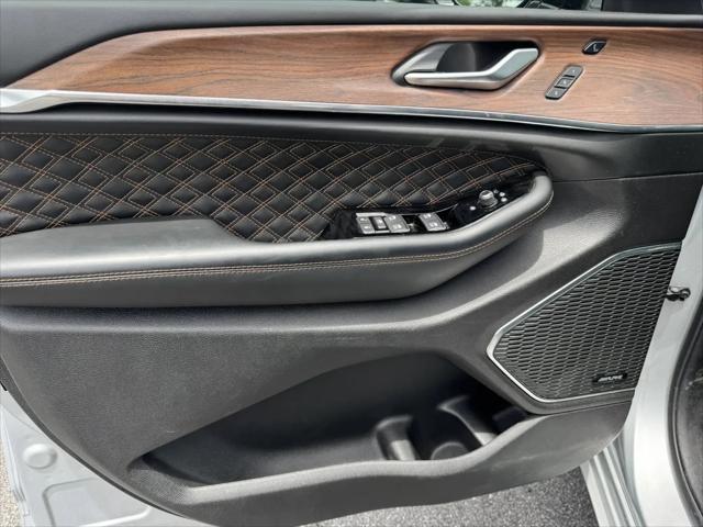 2025 Jeep Grand Cherokee Summit 4x4